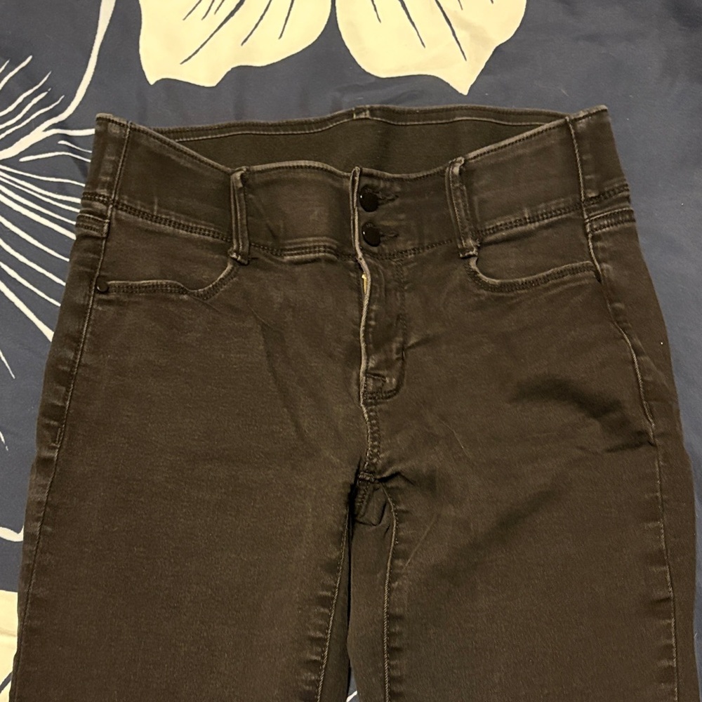 Apt. 9 Women's Straight Leg Jeans in black